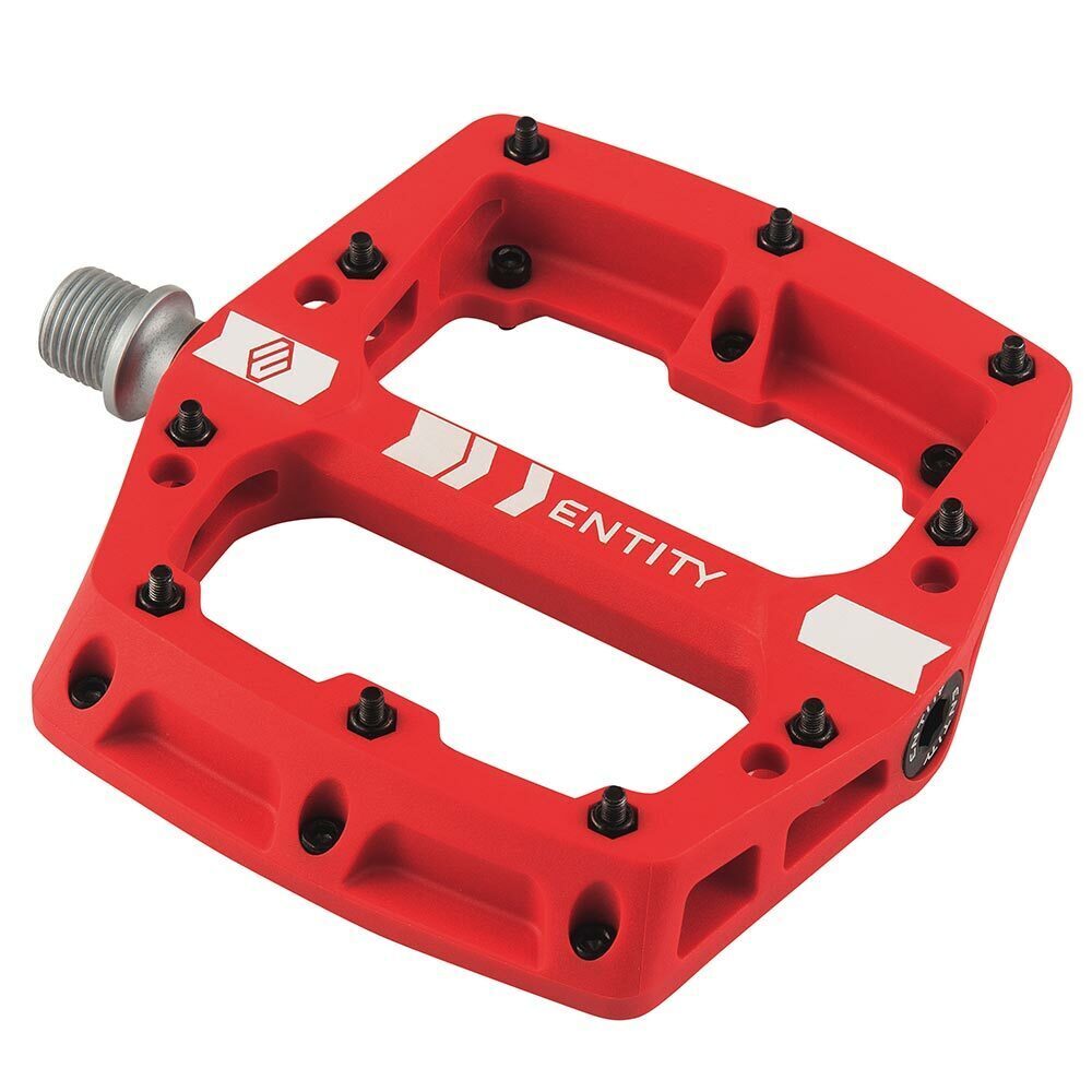 red flat pedals